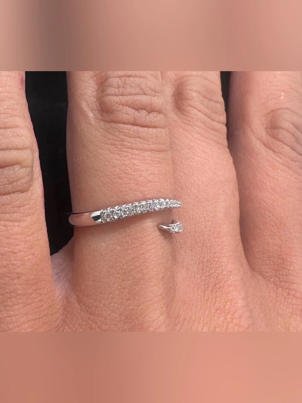 14K White Gold 0.12ctw Natural Diamond Bypass Wrap Ring Size 6.25